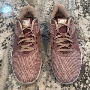 NEW Nike Flex TR8 Training - W9.5